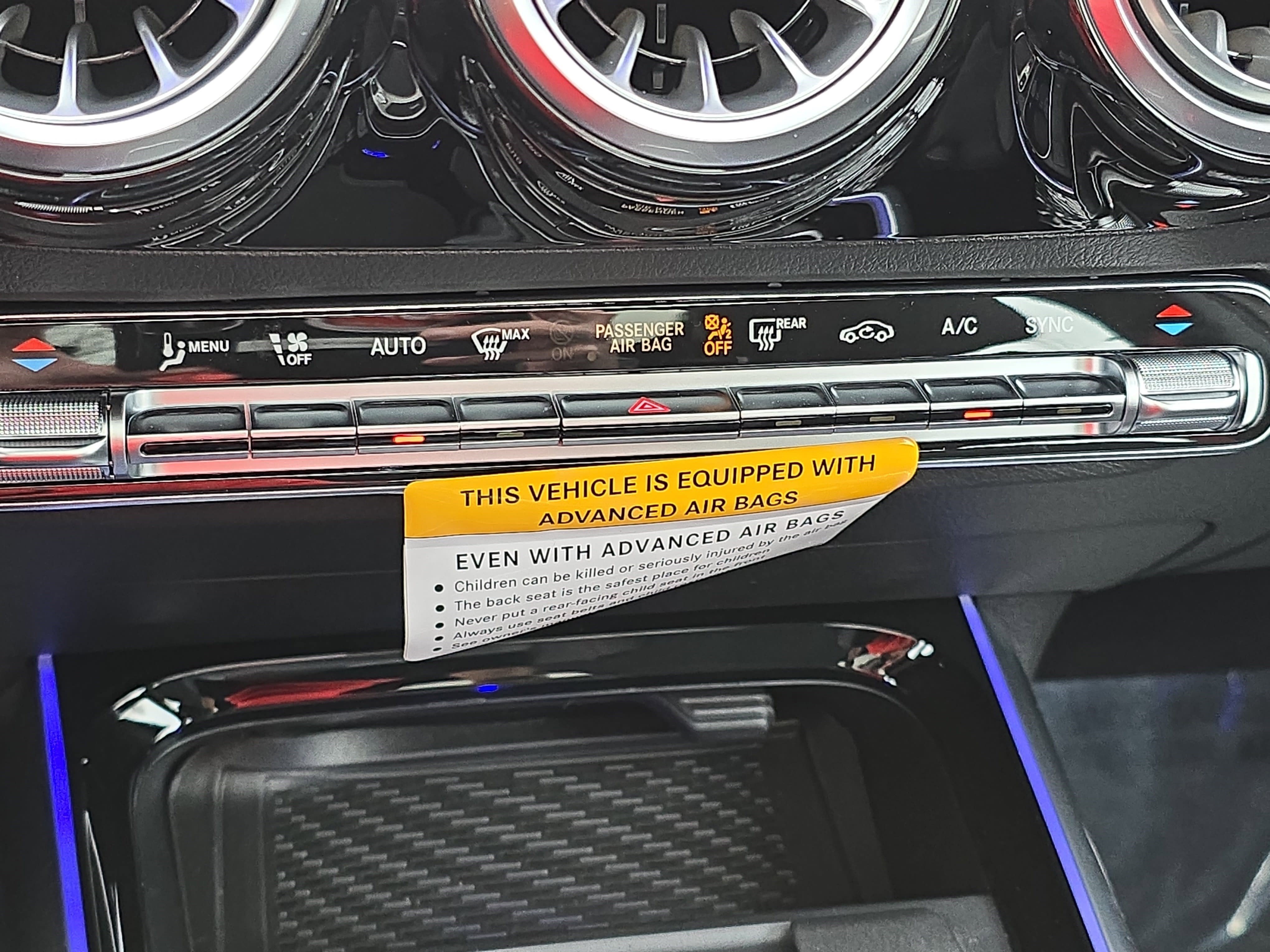 New 2026 Mercedes-Benz GLA 35 AMG 4MATIC image 23