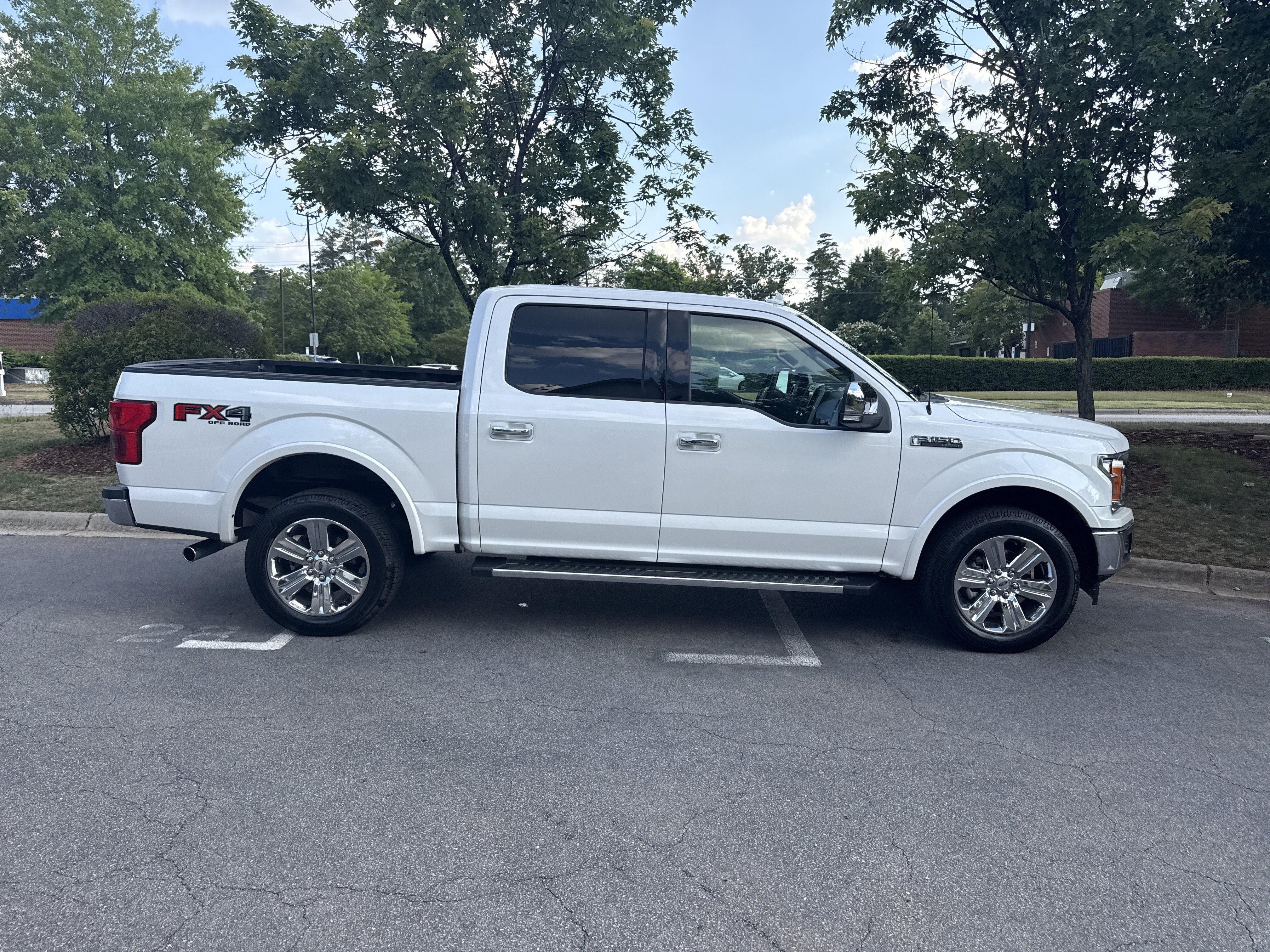 Used 2018 Ford F150 Lariat AWD/4WD image 11