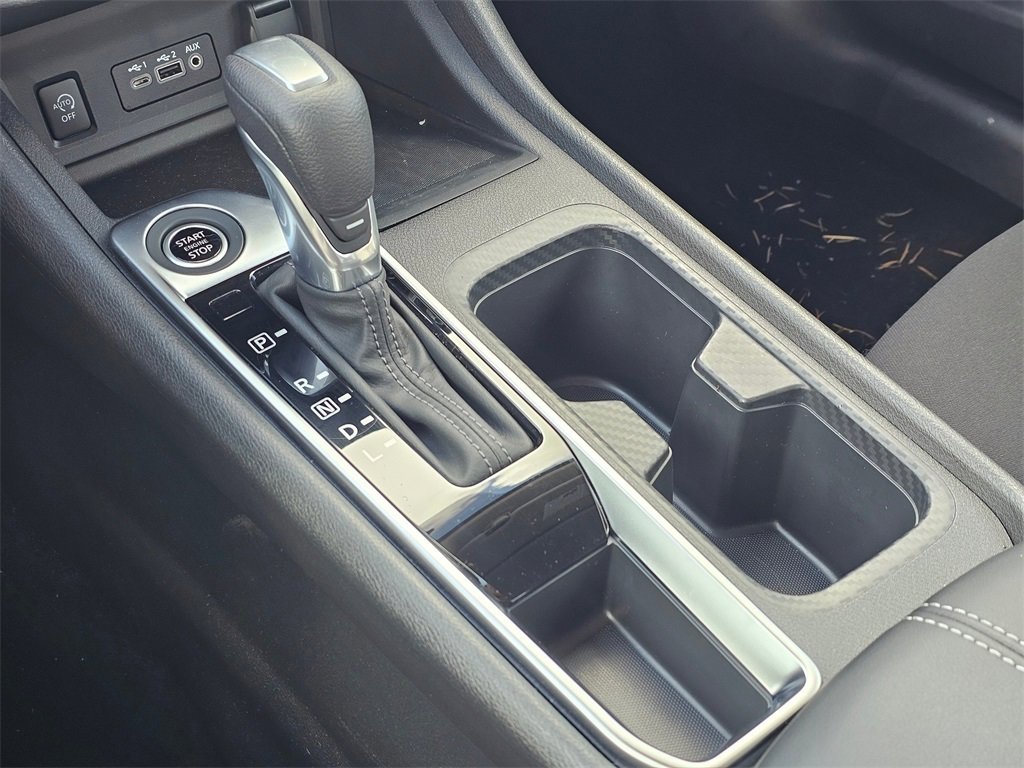 New 2025 Nissan Sentra SV w/ All-Weather Package image 16