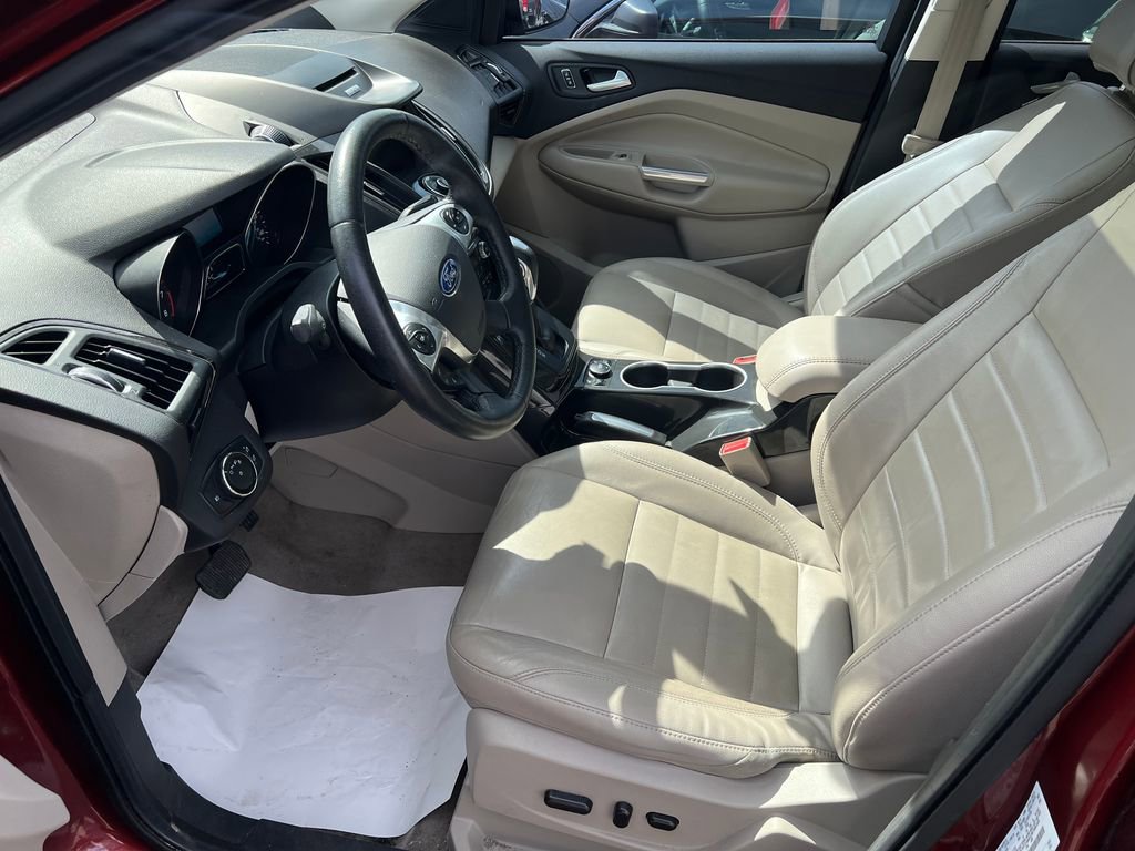 Used 2014 Ford Escape Titanium w/ Equipment Group 401A image 3