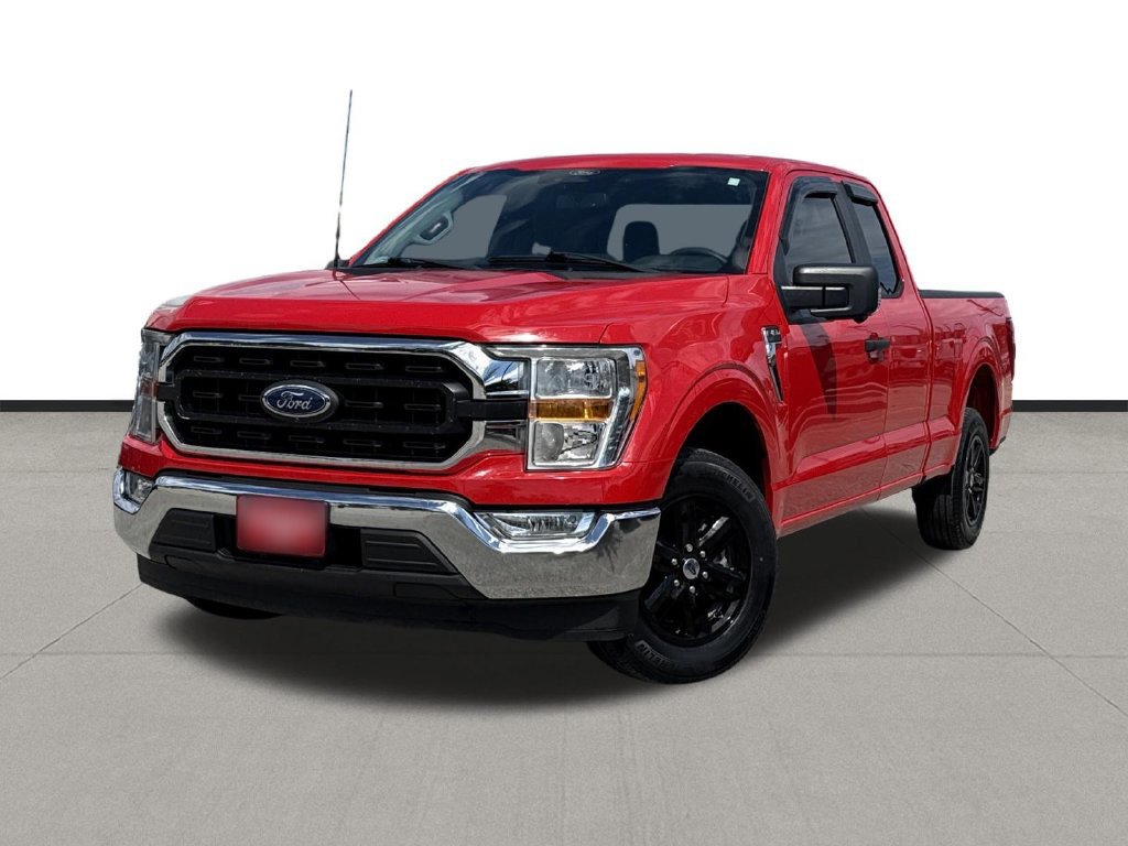 Used 2022 Ford F150 XLT w/ Trailer Tow Package RWD image 1