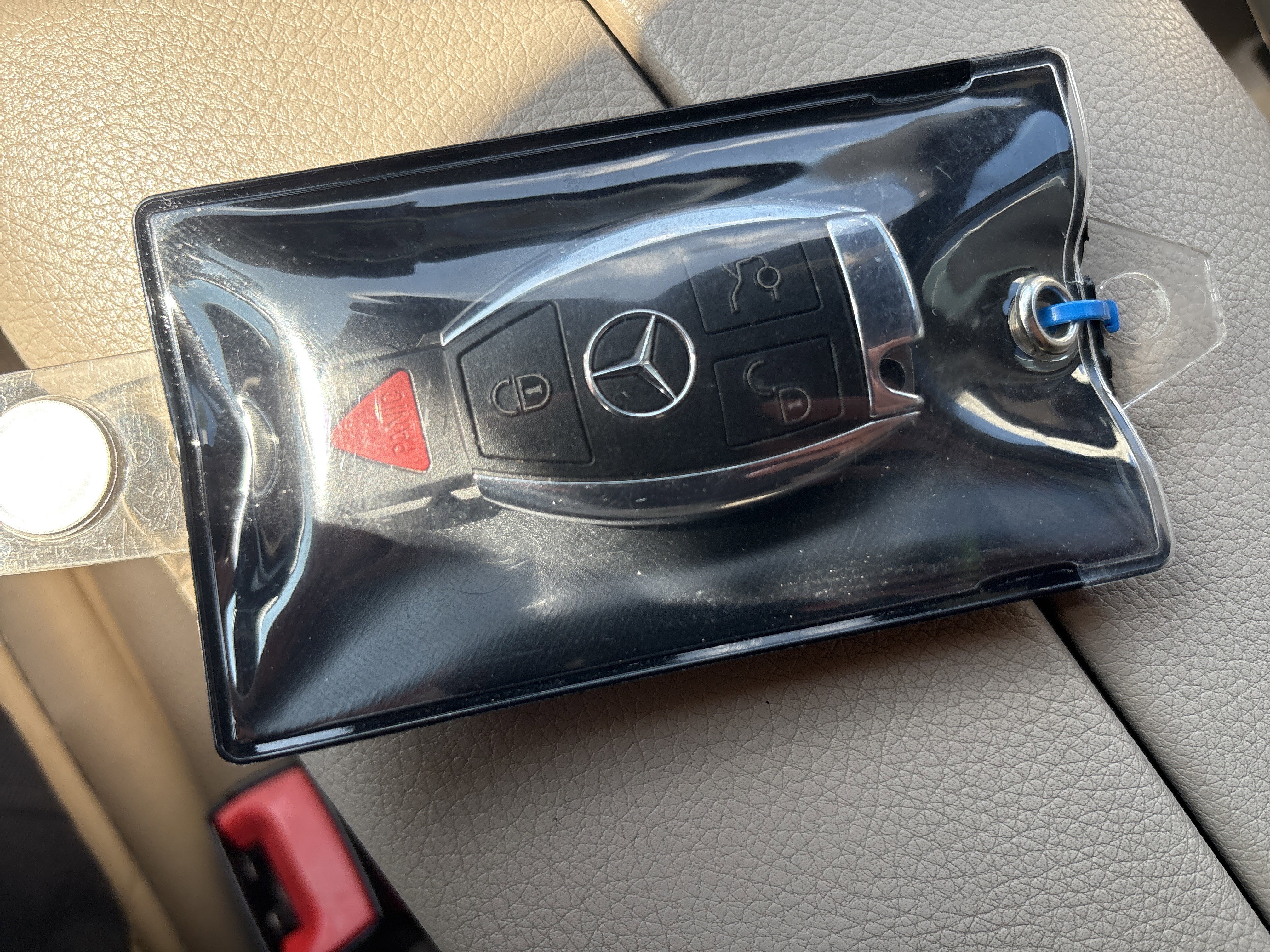 Used 2018 Mercedes-Benz GLC 300 4MATIC image 36
