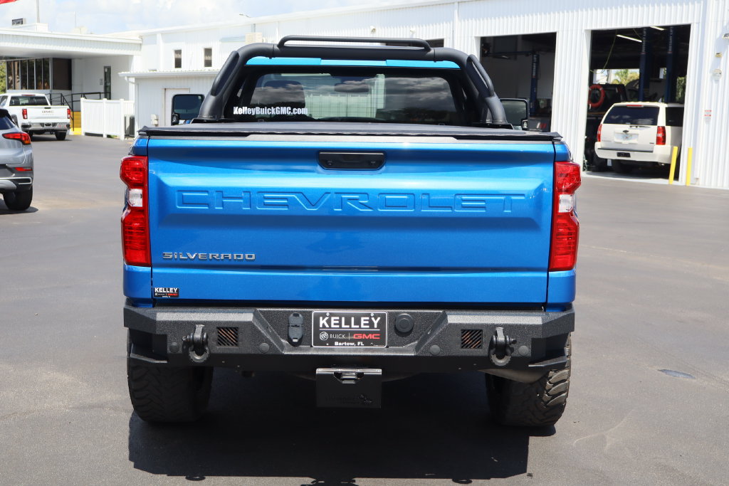Used 2022 Chevrolet Silverado 1500 W/T w/ WT Value Package AWD/4WD image 8