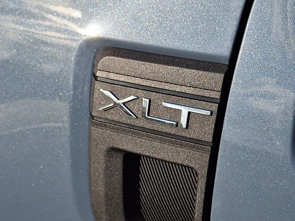 Used 2025 Ford Maverick XLT w/ XLT Luxury Package image 32