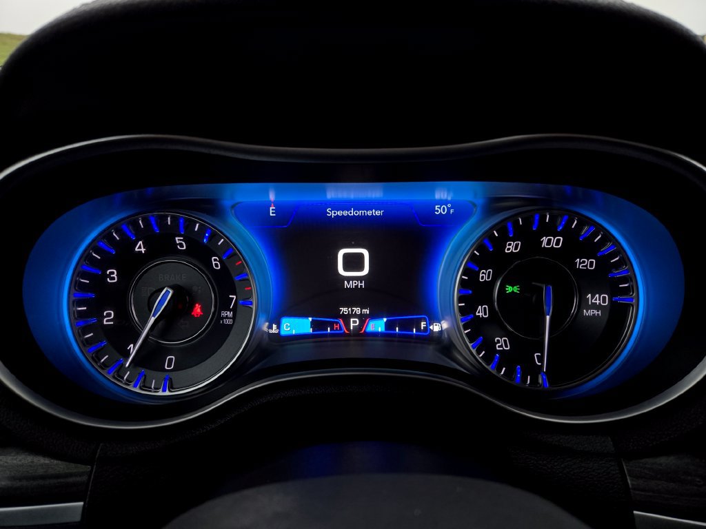 Used 2022 Chrysler 300 Touring L AWD/4WD image 19