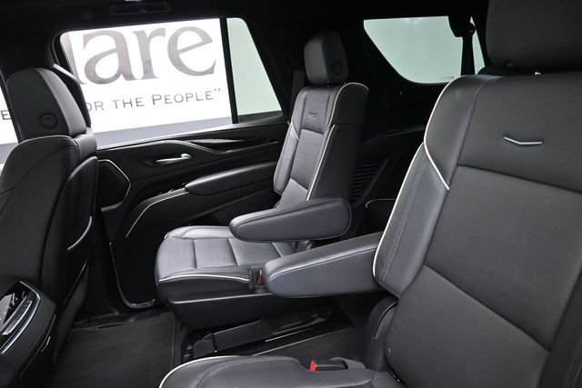 Used 2024 Cadillac Escalade Sport AWD/4WD image 22