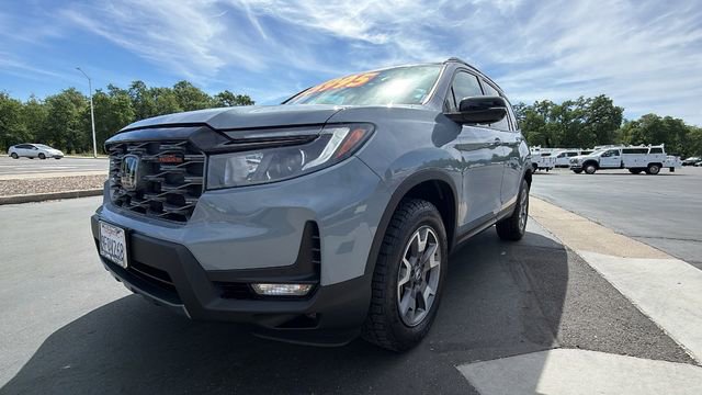 Used 2023 Honda Passport TrailSport image 9
