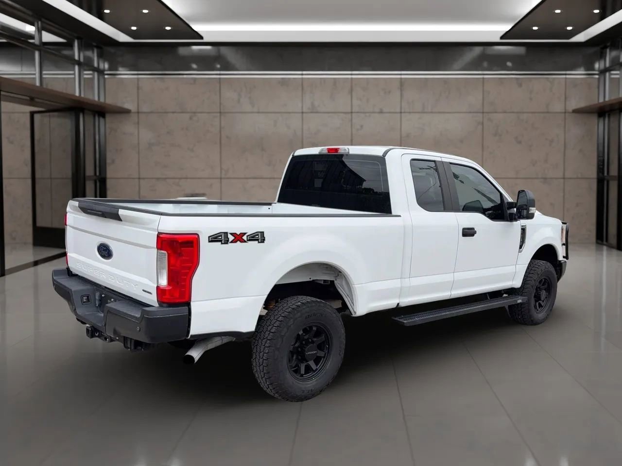 Used 2017 Ford F250 XL w/ Power Equipment Group AWD/4WD image 3