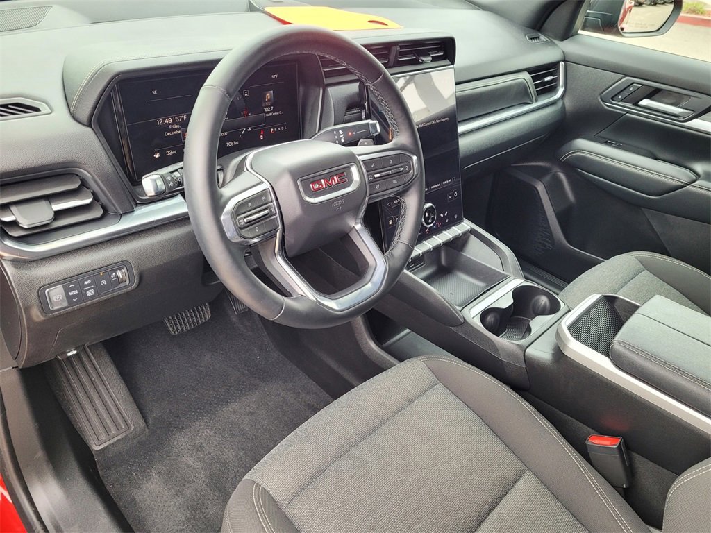 Used 2025 GMC Terrain Elevation image 7