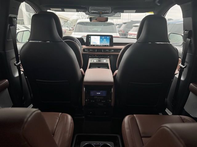 New 2026 Lincoln Aviator Reserve image 23