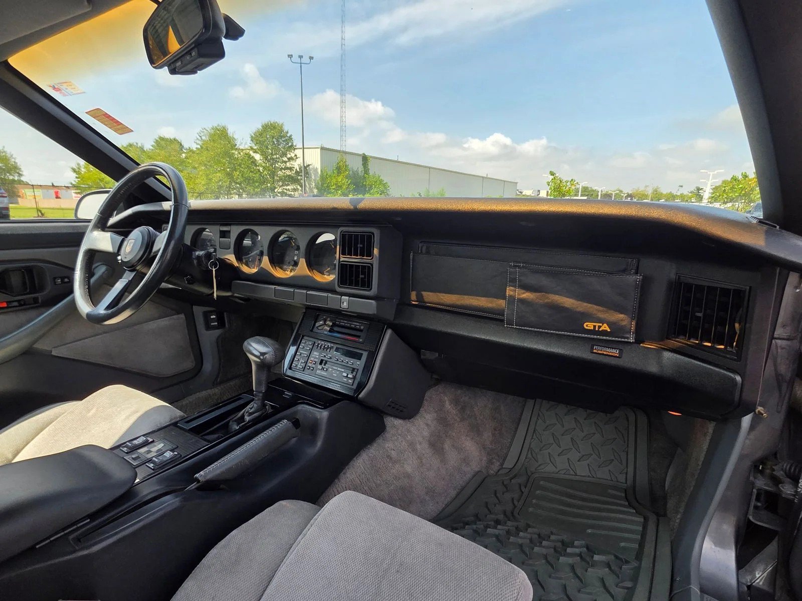 Used 1987 Pontiac Firebird Trans Am RWD image 43