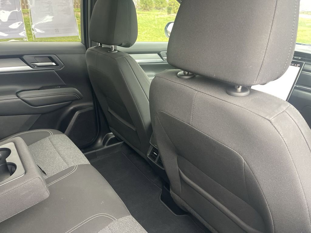 Used 2025 GMC Terrain Elevation image 37