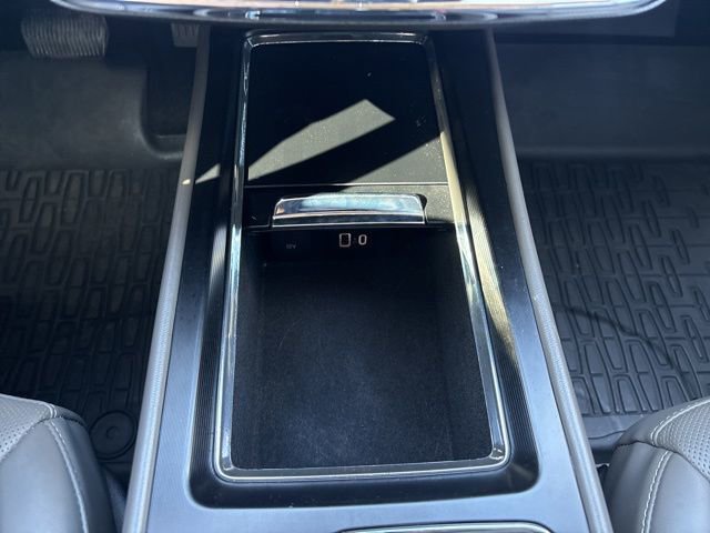 Used 2023 Lincoln Corsair Reserve AWD/4WD image 29