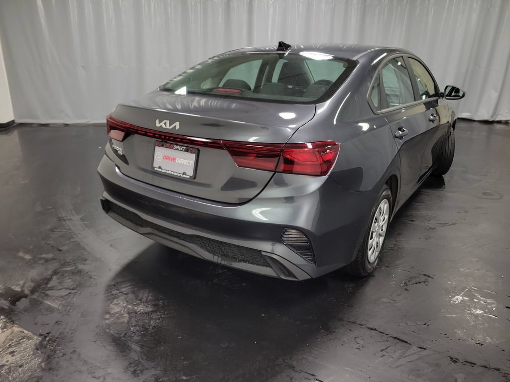 Used 2024 Kia Forte LX FWD image 8