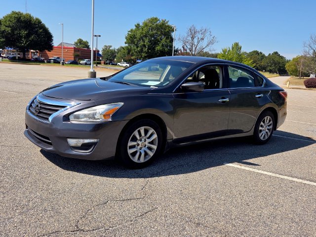 Used 2013 Nissan Altima 2.5 S FWD image 3