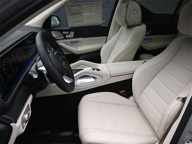 New 2026 Mercedes-Benz GLS 450 4MATIC image 18