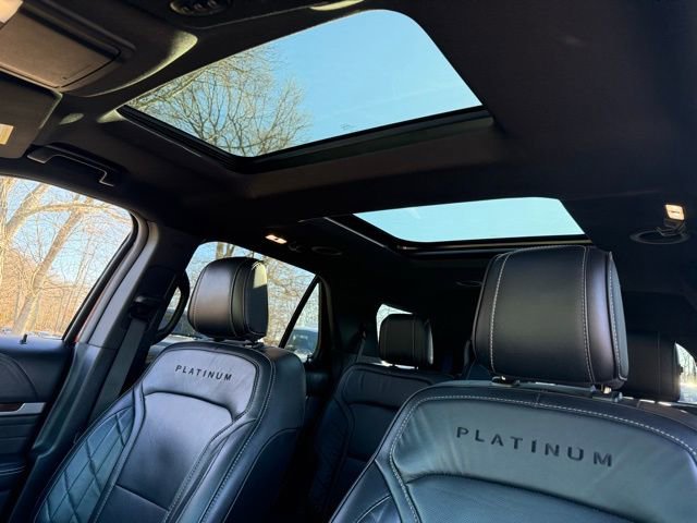 Certified 2018 Ford Explorer Platinum image 50