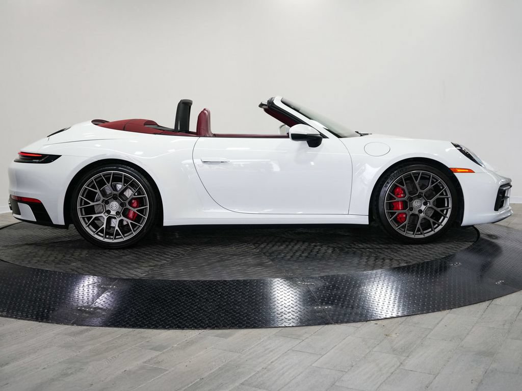 Used 2024 Porsche 911 Carrera S RWD image 4