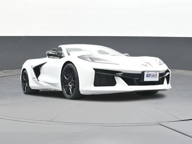 Used 2024 Chevrolet Corvette Z06 RWD image 47