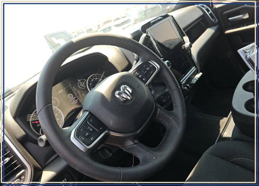 Used 2026 RAM 2500 Big Horn AWD/4WD image 3