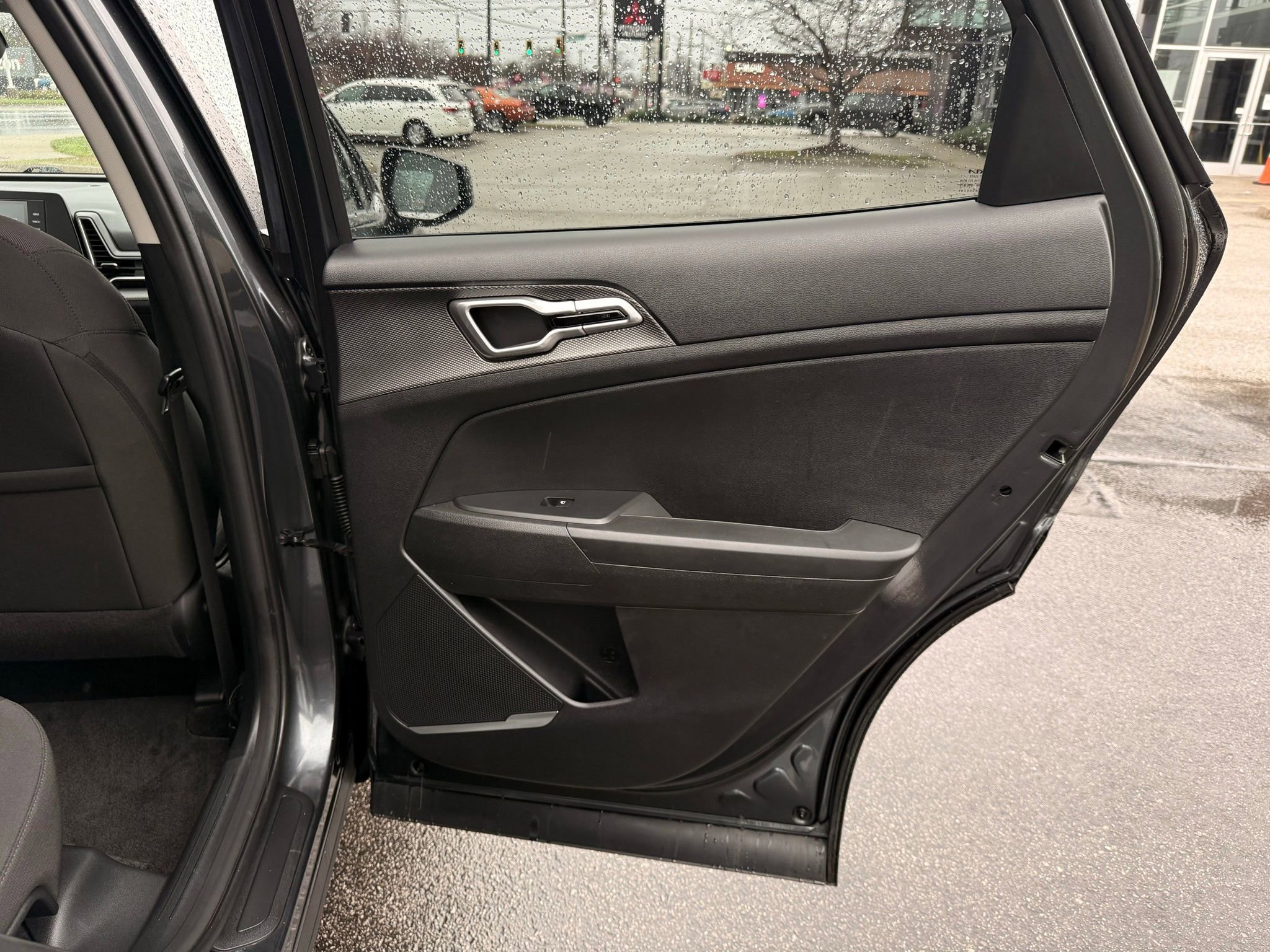 Used 2024 Kia Sportage LX image 20