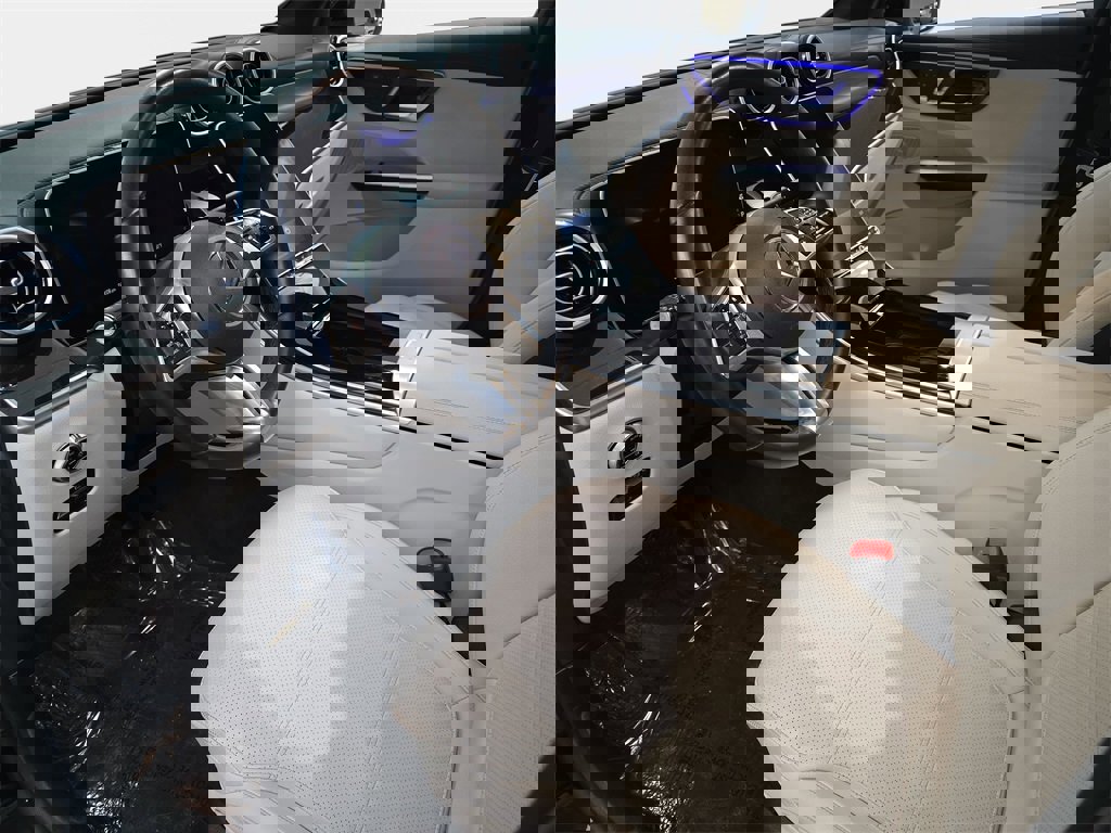 Used 2023 Mercedes-Benz GLC 300 4MATIC image 19