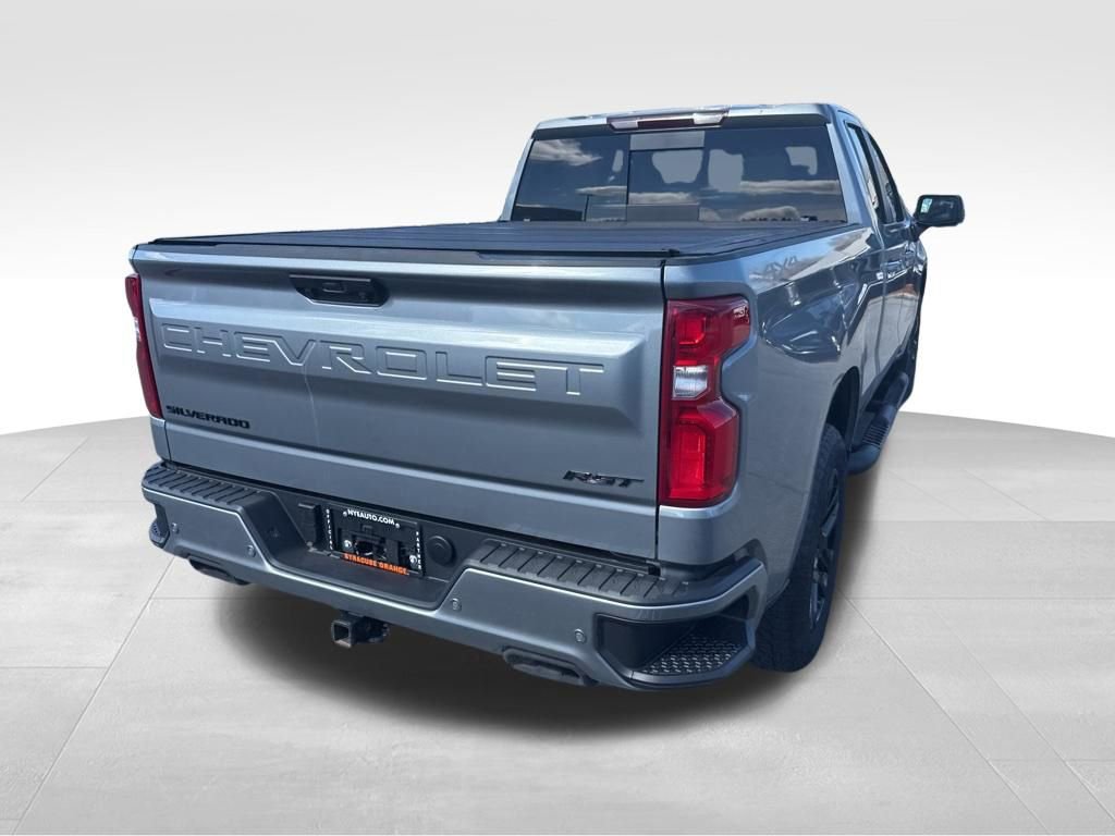 Used 2025 Chevrolet Silverado 1500 RST AWD/4WD image 5