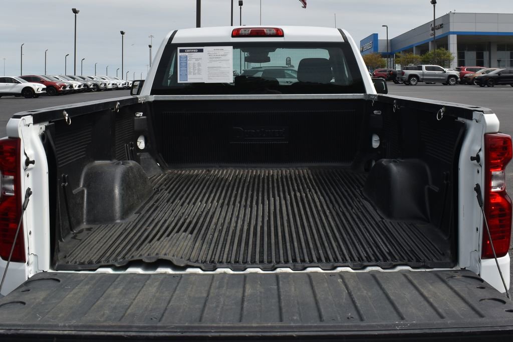 Used 2025 Chevrolet Silverado 1500 W/T image 7
