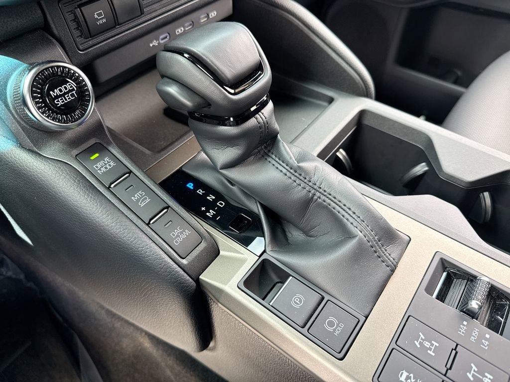 Used 2025 Toyota Land Cruiser AWD/4WD image 20