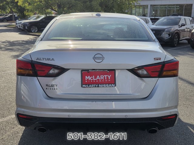 Used 2025 Nissan Altima 2.5 SR FWD image 6