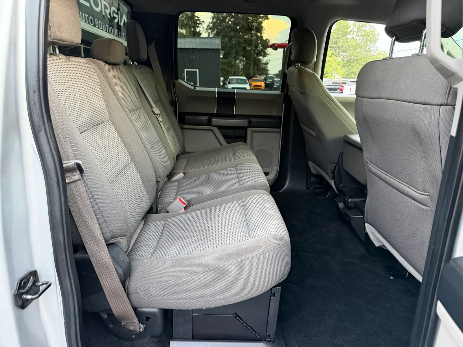 Used 2017 Ford F250 XLT w/ XLT Value Package AWD/4WD image 18