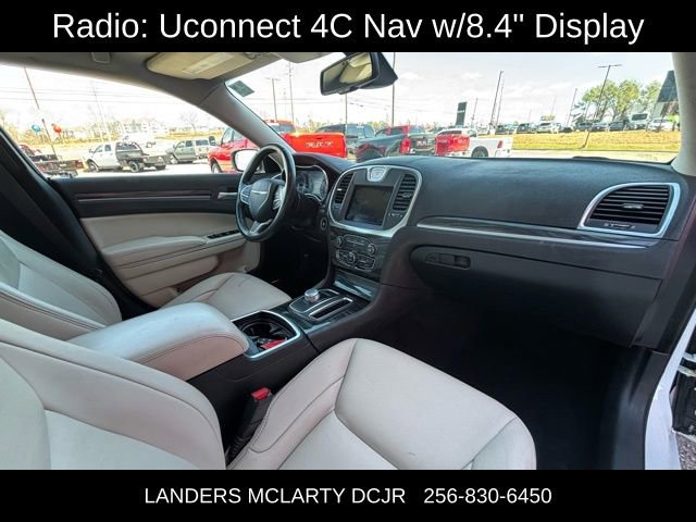 Used 2019 Chrysler 300 Touring L w/ Quick Order Package 22F image 9