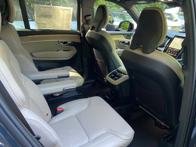 New 2026 Volvo XC90 B6 Ultra image 16