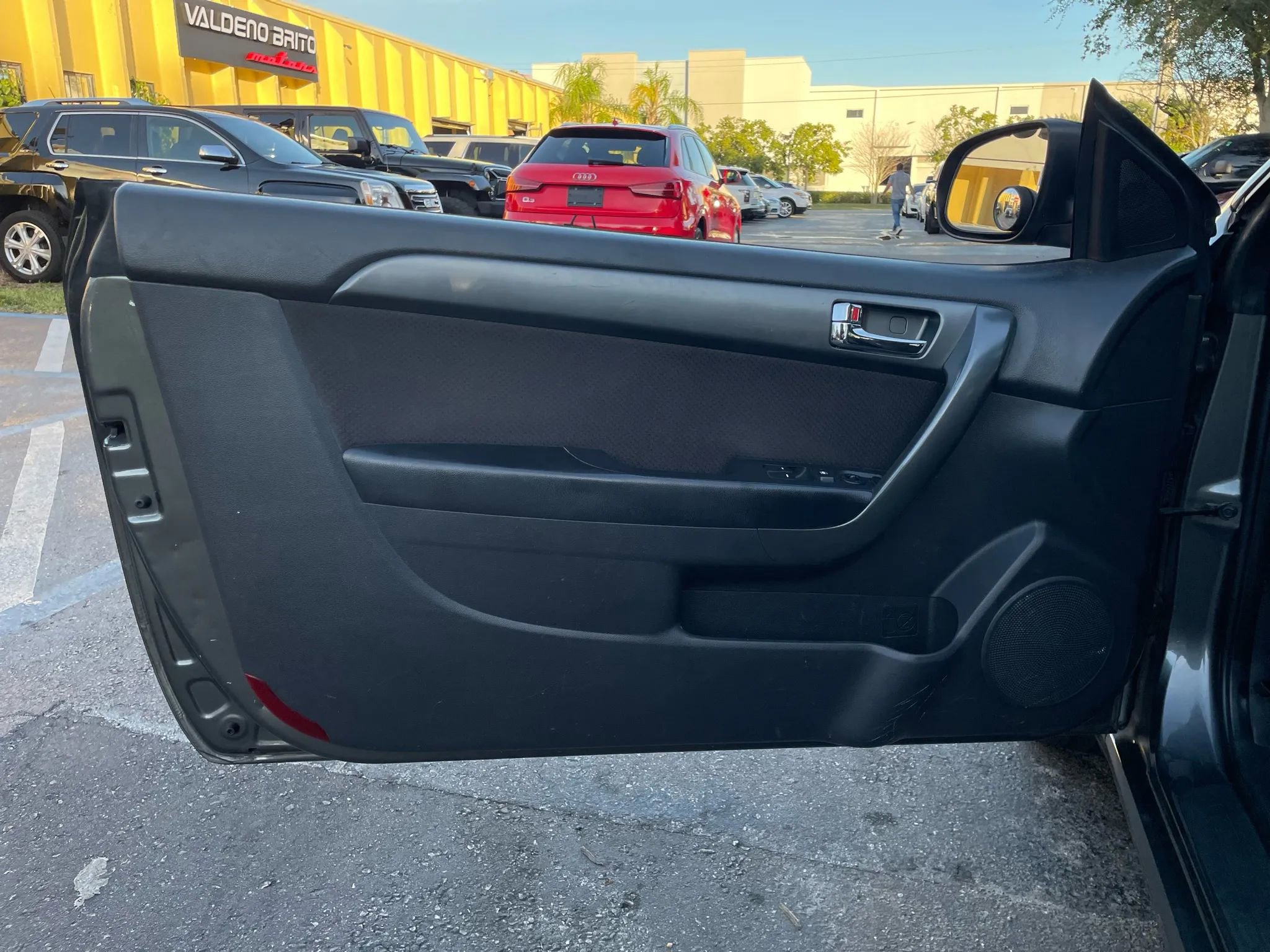 Used 2013 Kia Forte Koup EX w/ Tech Pkg image 25