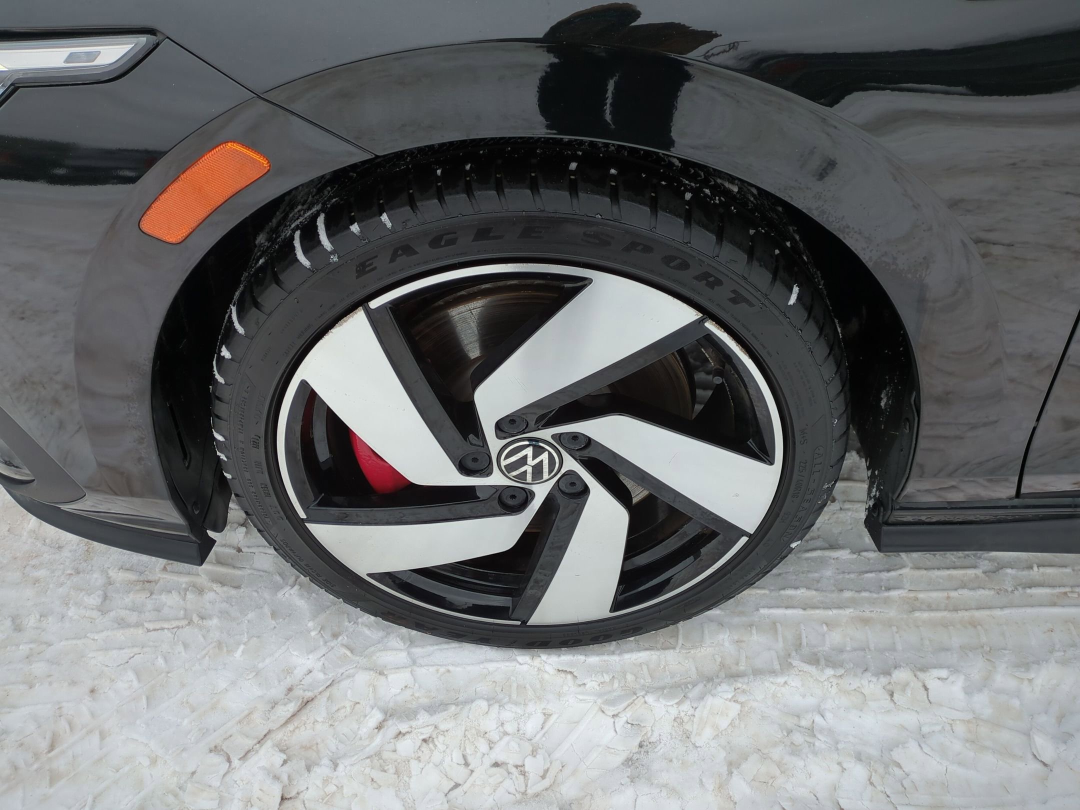 Used 2024 Volkswagen GTI S FWD image 22