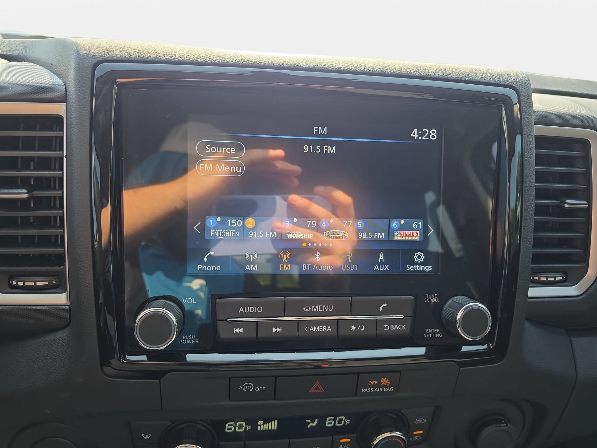 Used 2024 Nissan Frontier SV w/ SV Convenience Package RWD image 21