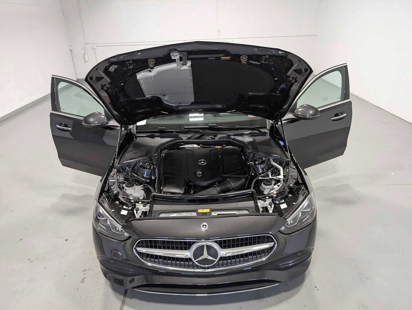 New 2026 Mercedes-Benz C 300 4MATIC Sedan image 10