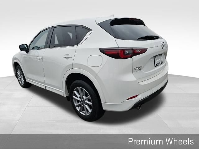 Used 2025 MAZDA CX-5 AWD 2.5 S w/ Preferred Package image 16