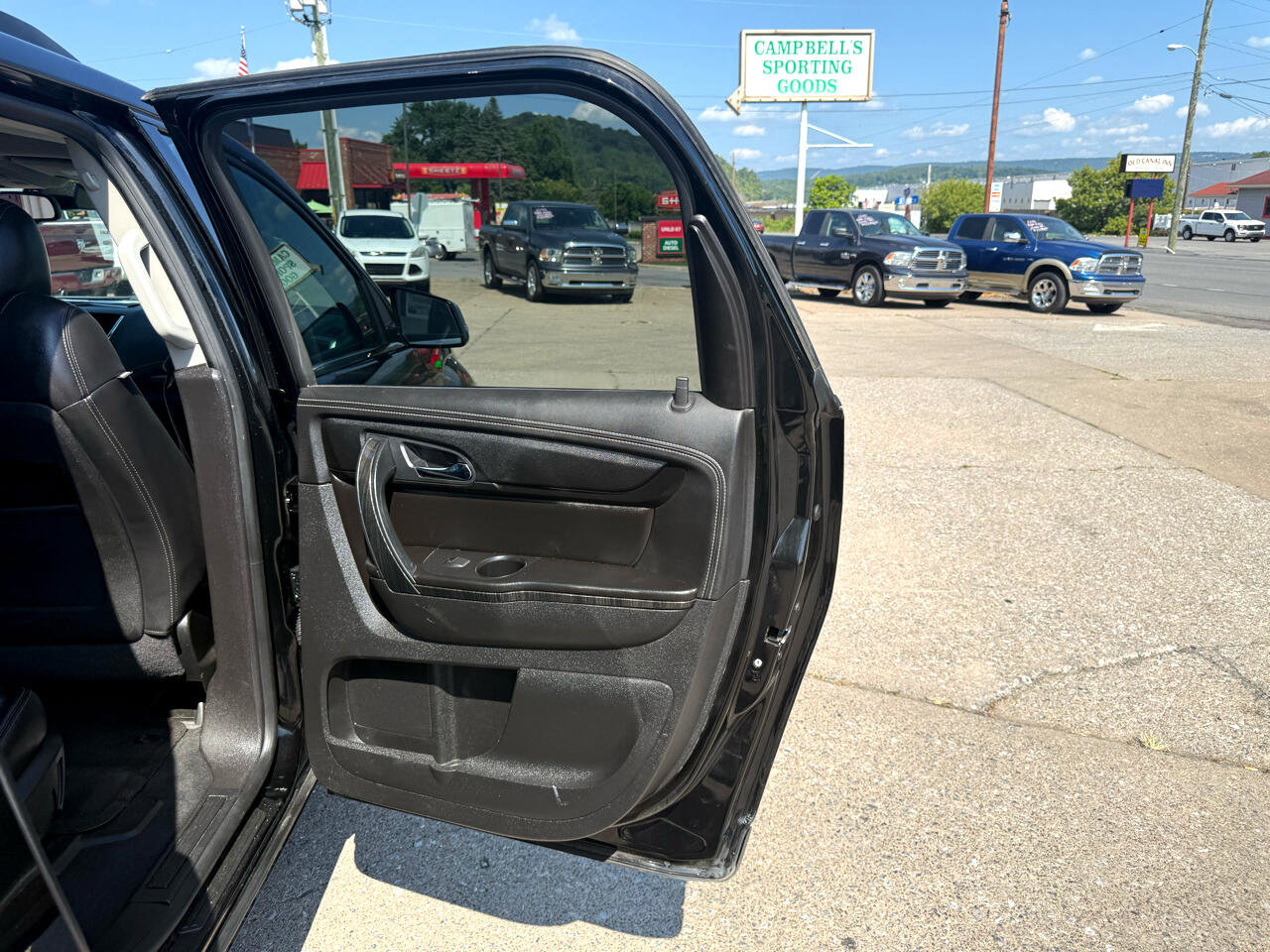 Used 2017 GMC Acadia Limited SLT image 60