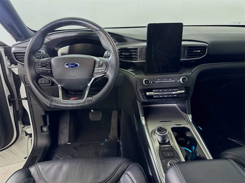Used 2020 Ford Explorer ST w/ ST Street Pack image 18