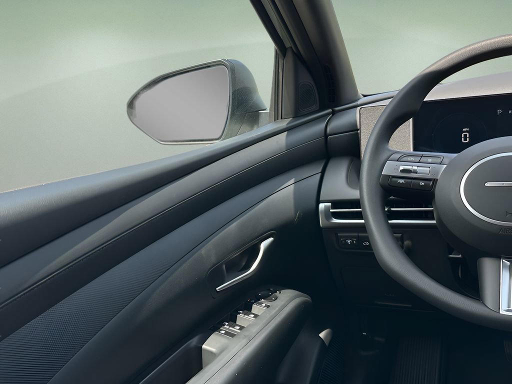 New 2025 Hyundai Santa Cruz SEL image 18