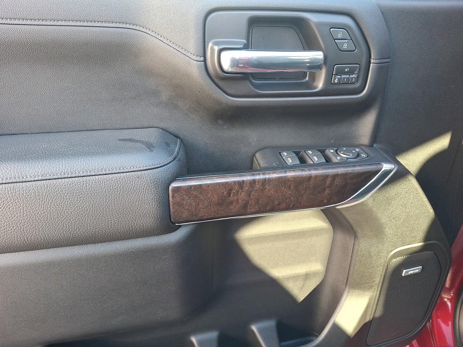 Used 2019 GMC Sierra 1500 Denali w/ Denali Ultimate Package image 12