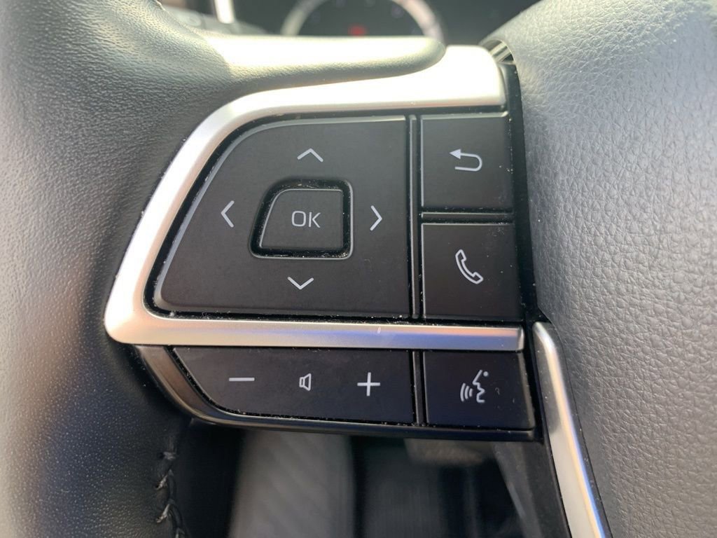 Used 2022 Toyota Highlander Limited image 25