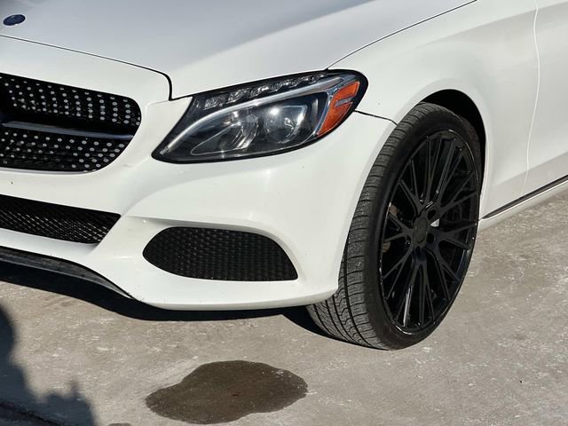 Used 2017 Mercedes-Benz C 300 4MATIC Sedan image 9