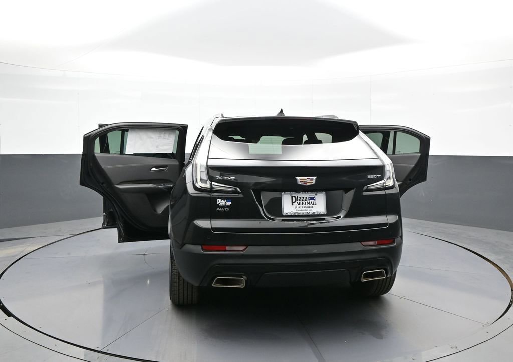 Used 2023 Cadillac XT4 Sport w/ Technology Package image 48