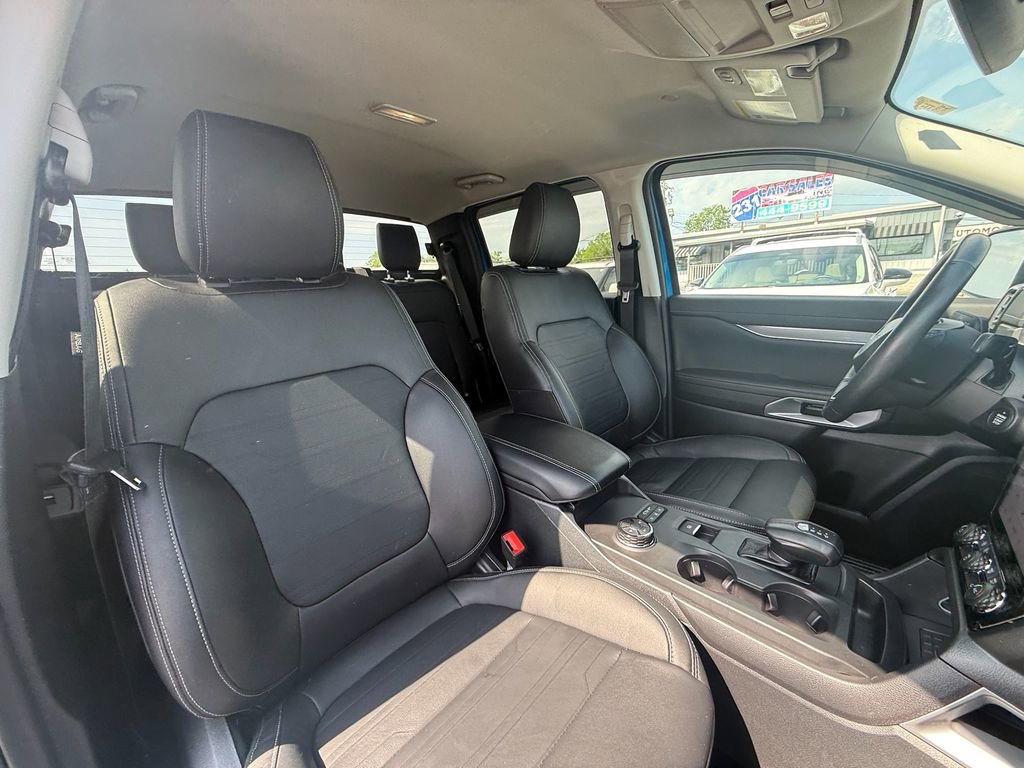 Used 2024 Ford Ranger Lariat w/ FX4 Off-Road Package image 24