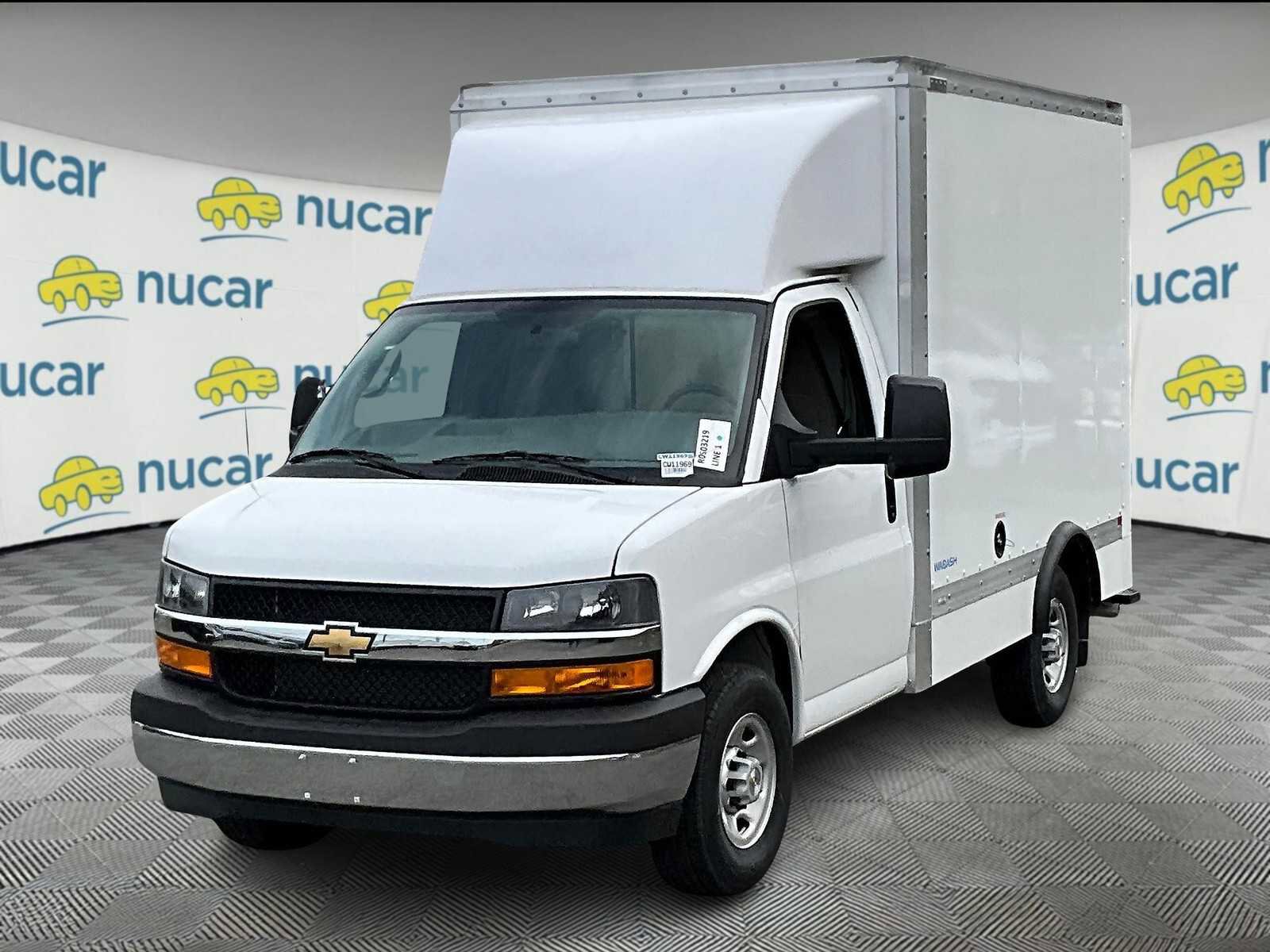 New 2024 Chevrolet Express 3500 w/ Power Convenience Package image 4