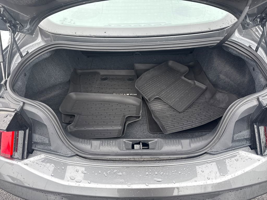 Used 2025 Ford Mustang GT Premium image 11