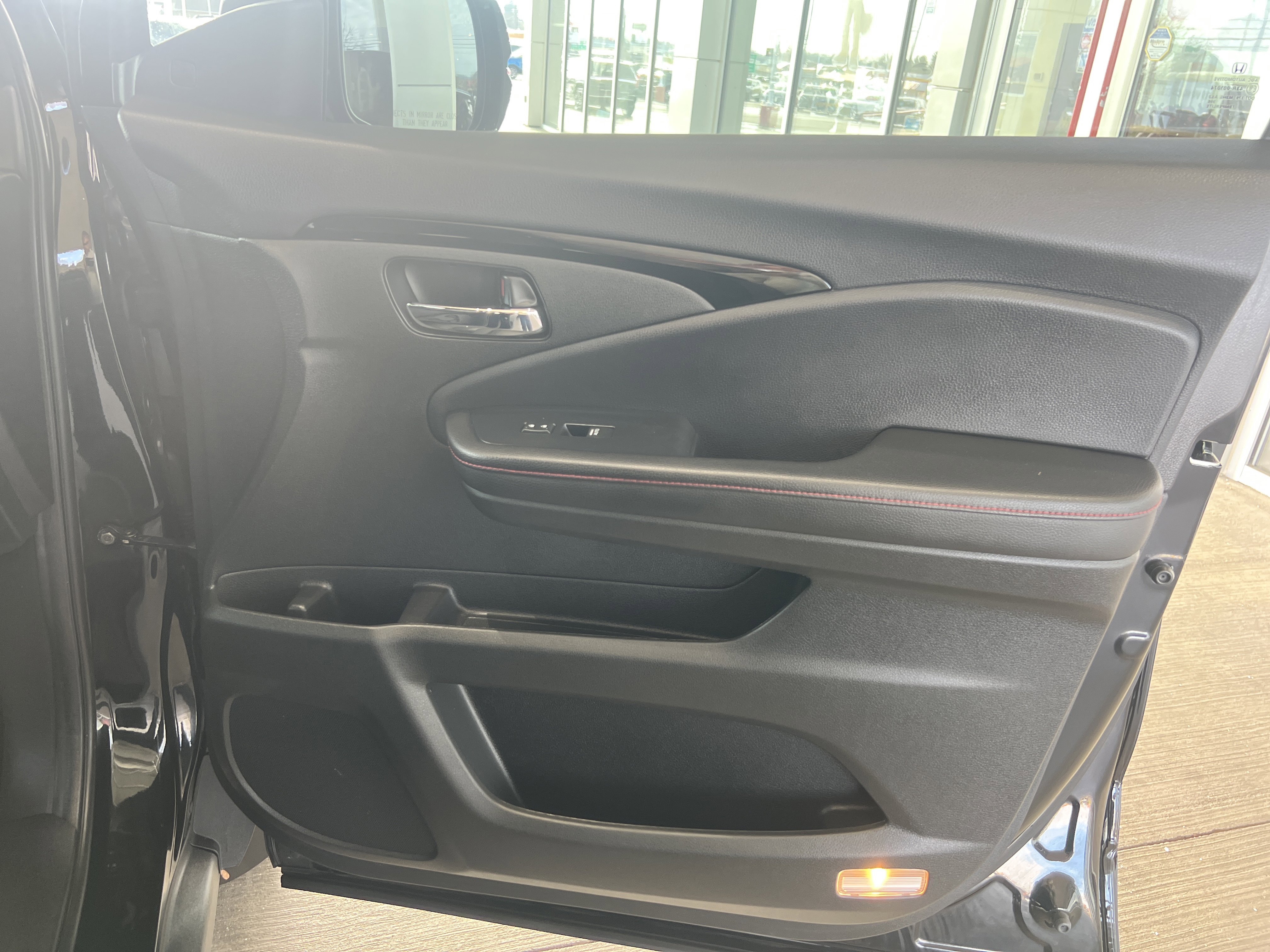 Used 2021 Honda Ridgeline Black Edition image 13