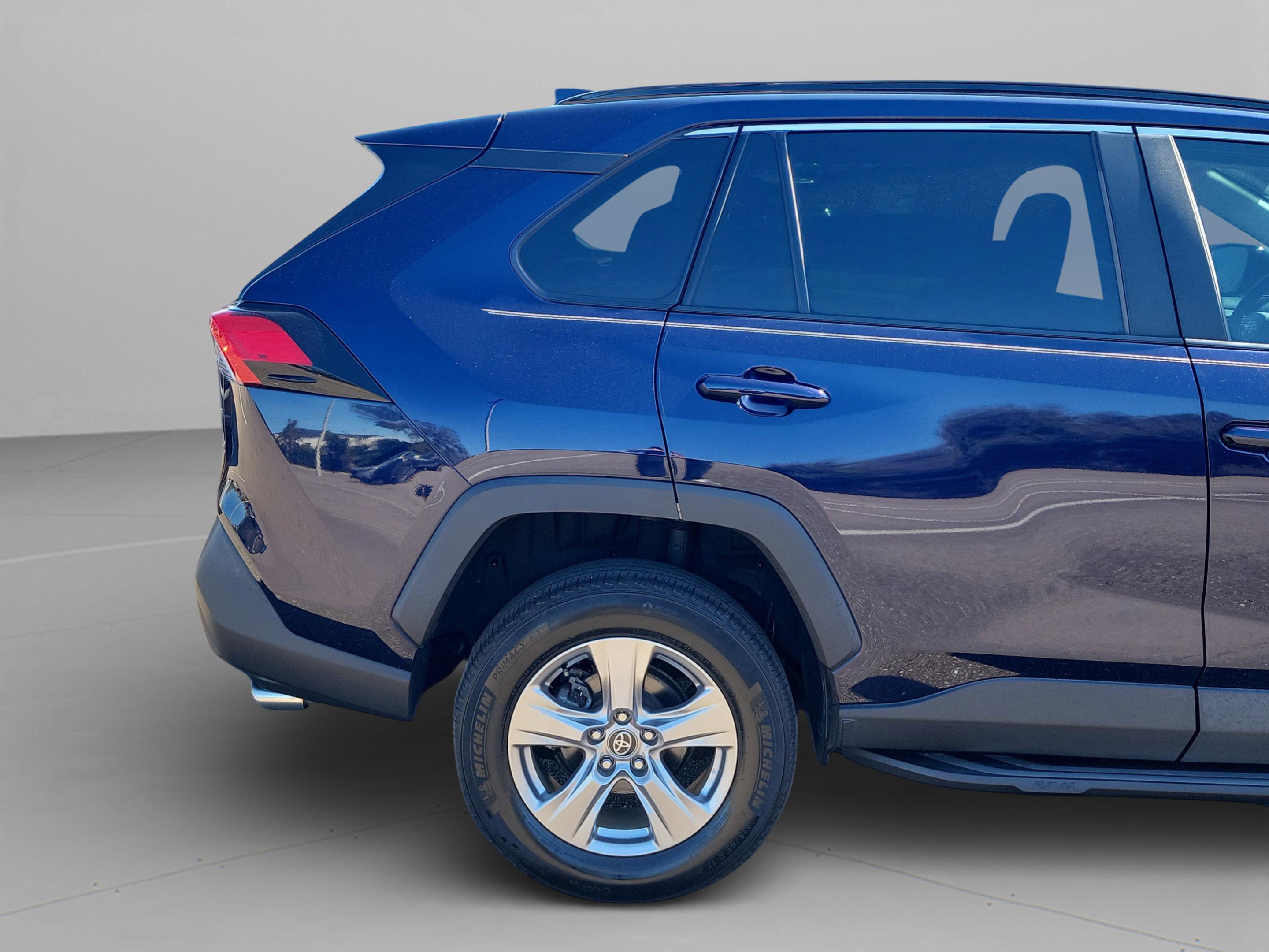 Used 2023 Toyota RAV4 XLE image 36